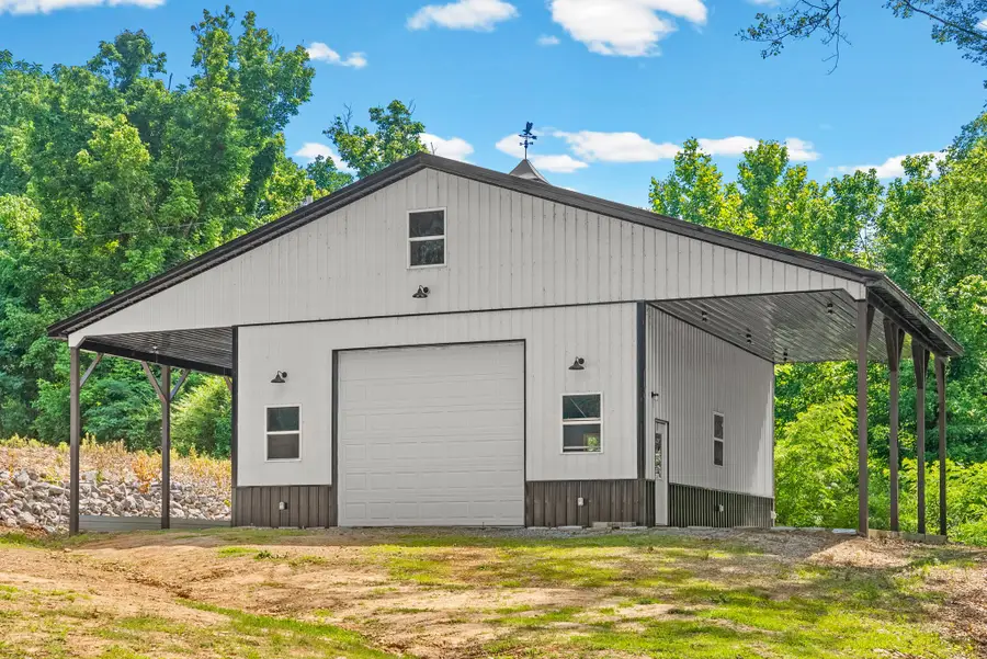 324 Bayview Drive, Bumpus Mills, TN 37028 - #2
