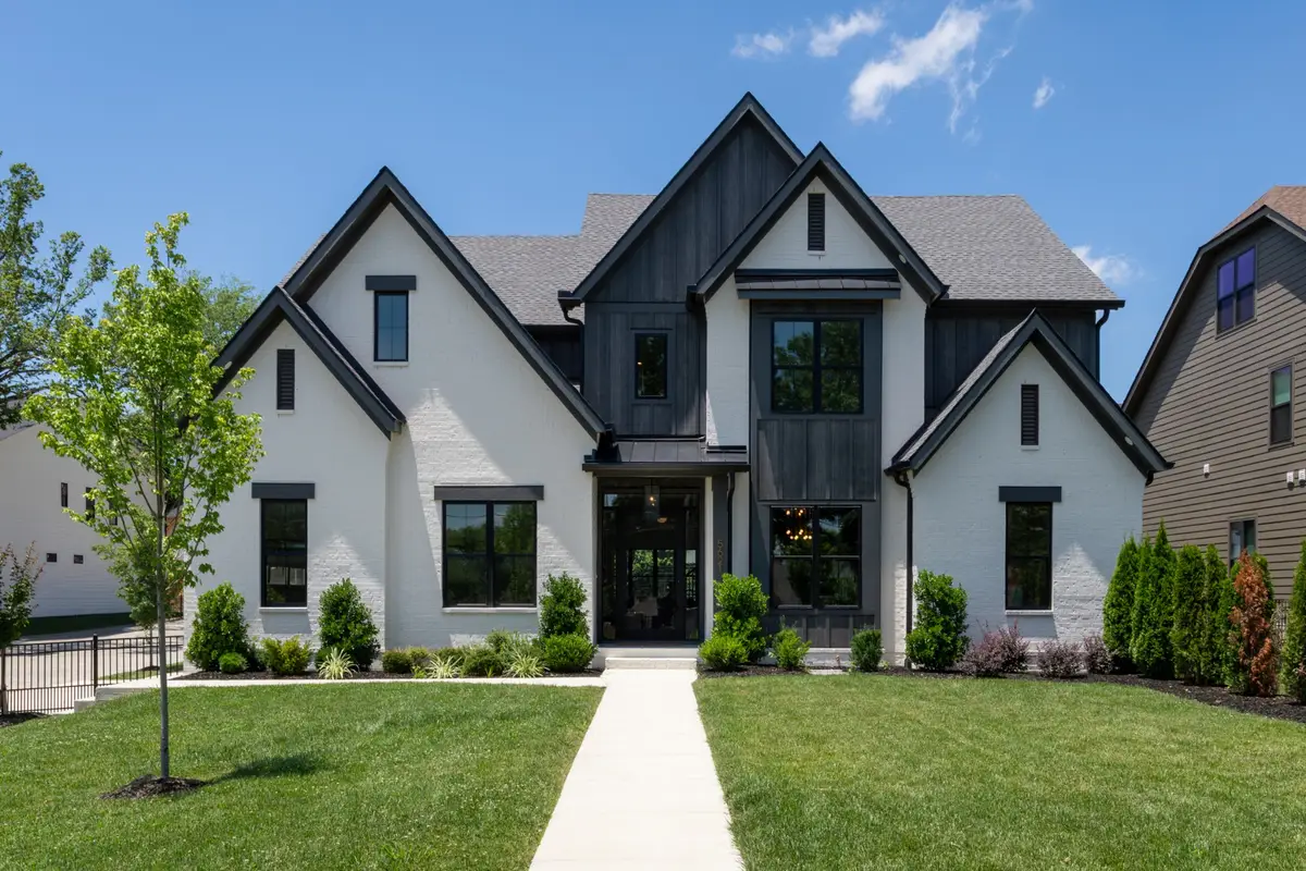 5621 Valley View Rd, Brentwood, TN 37027 - #1