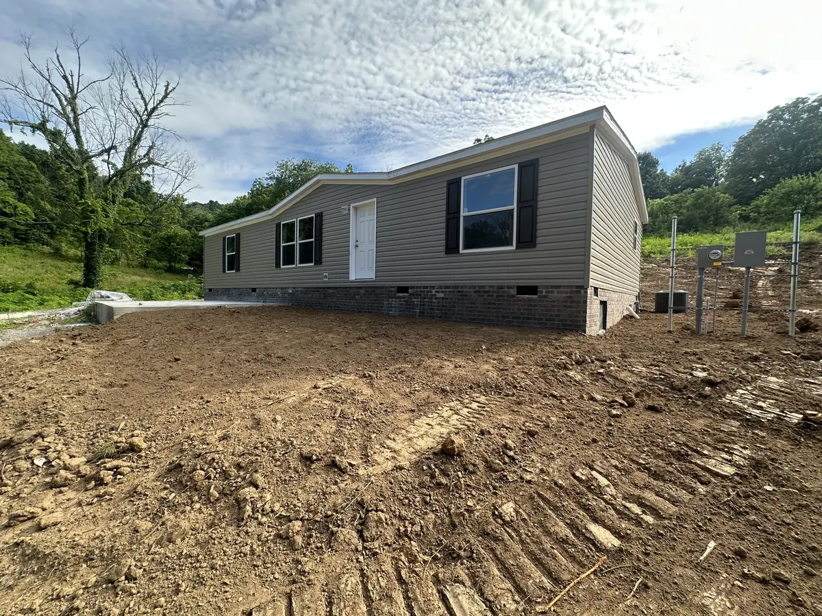 406 Shiloh Church Rd, Woodbury, TN 37190 - #1