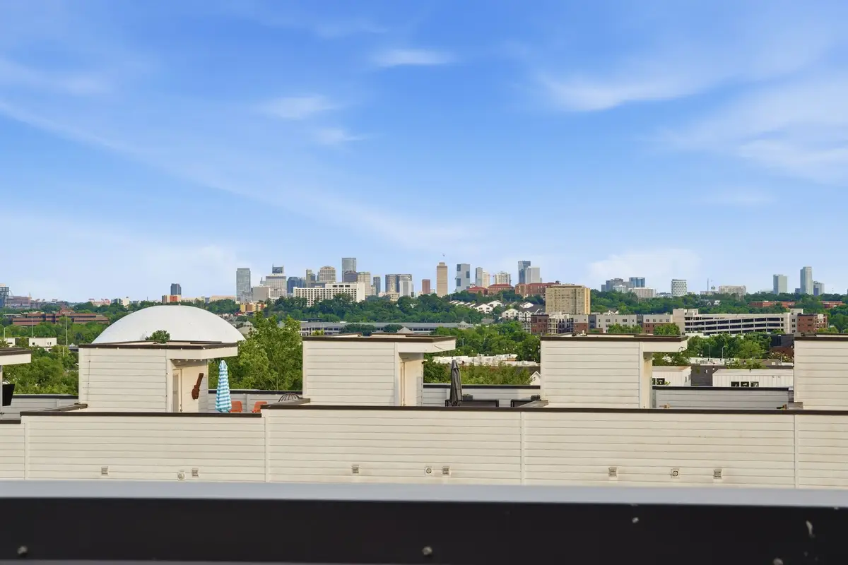 1000E W Trinity Ln, Nashville, TN 37218 - #1