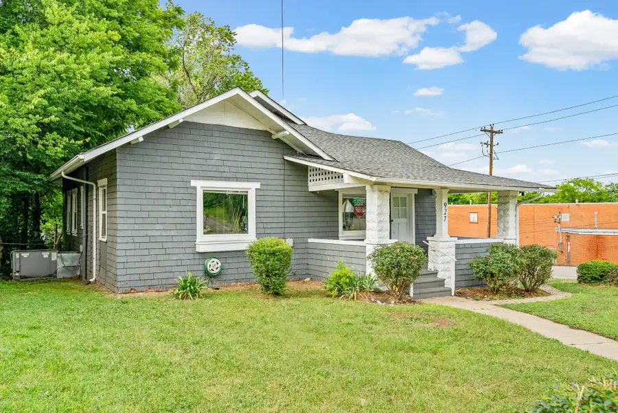 927 Crossland Ave, Clarksville, TN 37040 - #2