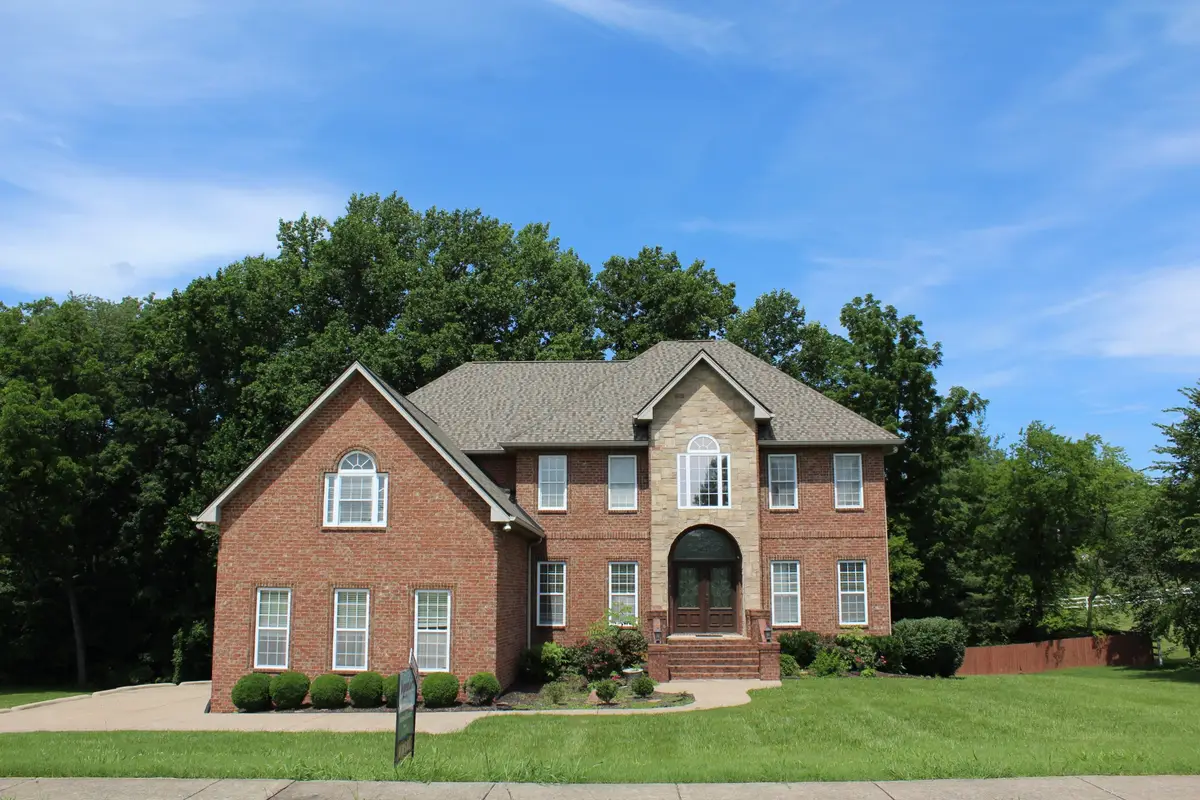 1033 Valleydale Ave, Cross Plains, TN 37049 - #1