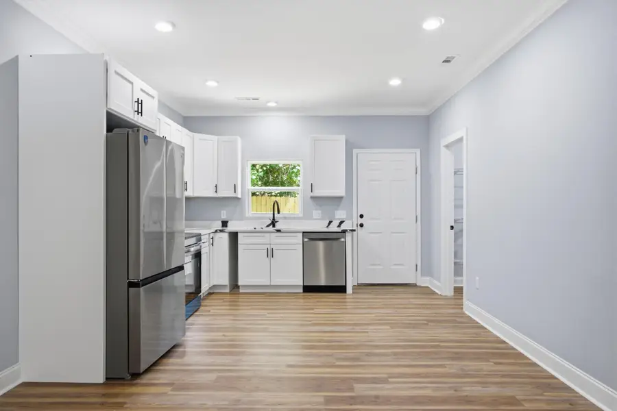 617 W 47th Street, Chattanooga, TN 37410 - #3