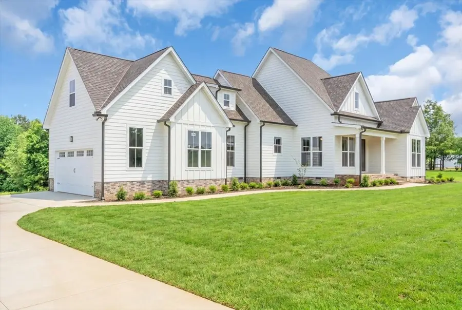 74 Summer Lake Ct, Winchester, TN 37398 - #3