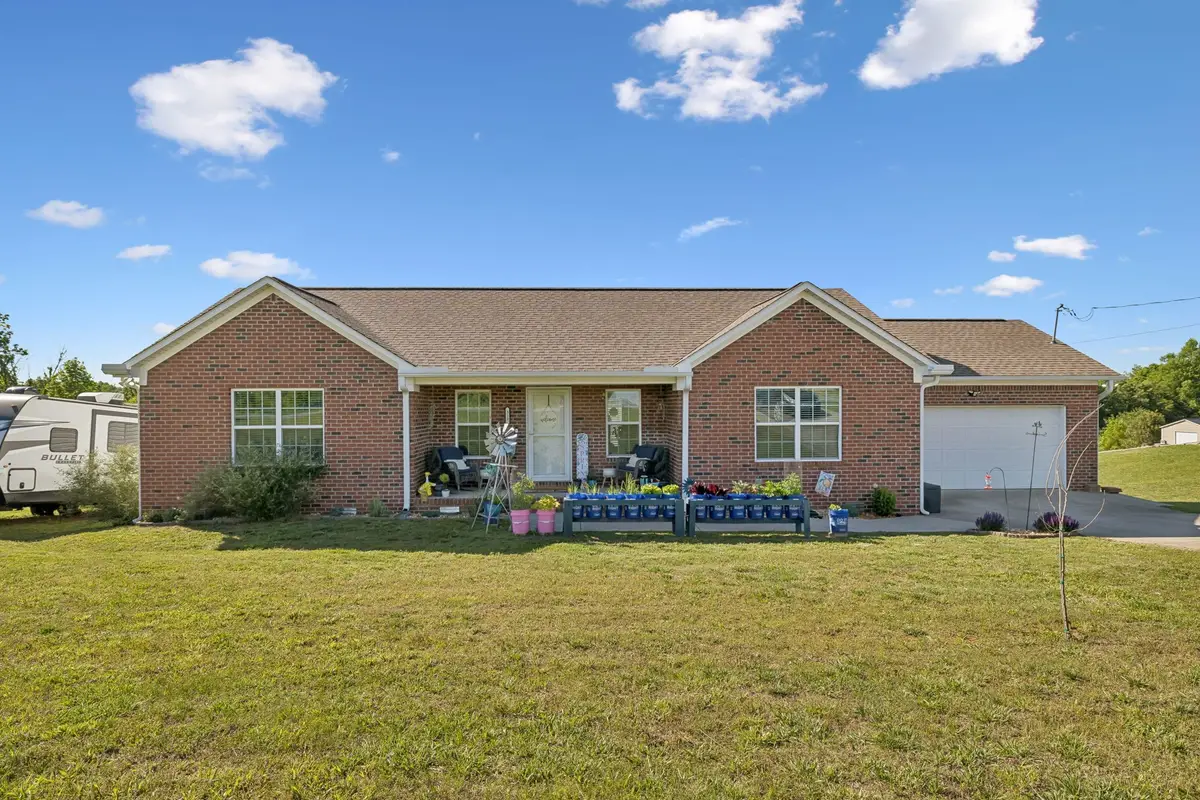 329 Murrell Rd, Dickson, TN 37055 - #1