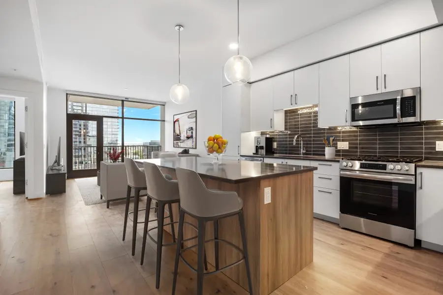 1212 Demonbreun St #A5 (I), Nashville, TN 37203 - #2