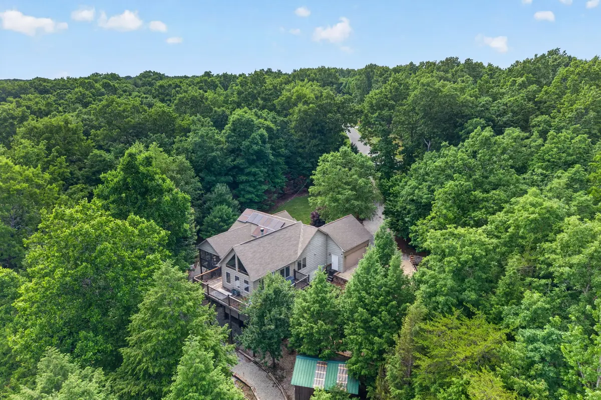 232 Victoria Cir, Jamestown, TN 38556 - #1