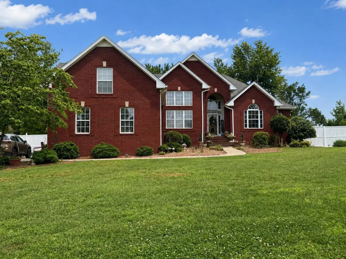 319 Cherry Ln, White House, TN 37188 - #1