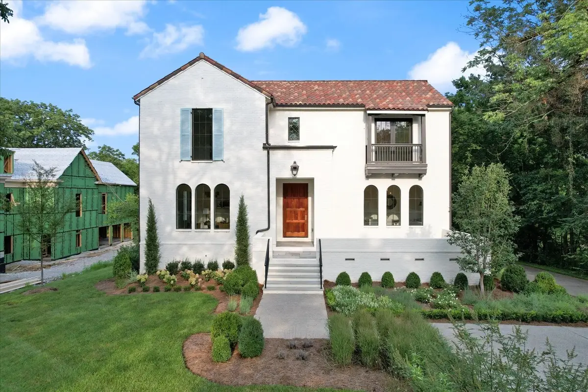 438 Lynnwood Blvd, Nashville, TN 37205 - #1