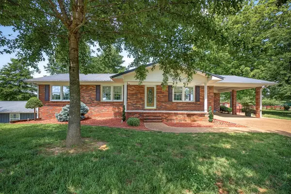 1956 Shady Grove Rd, Morrison, TN 37357