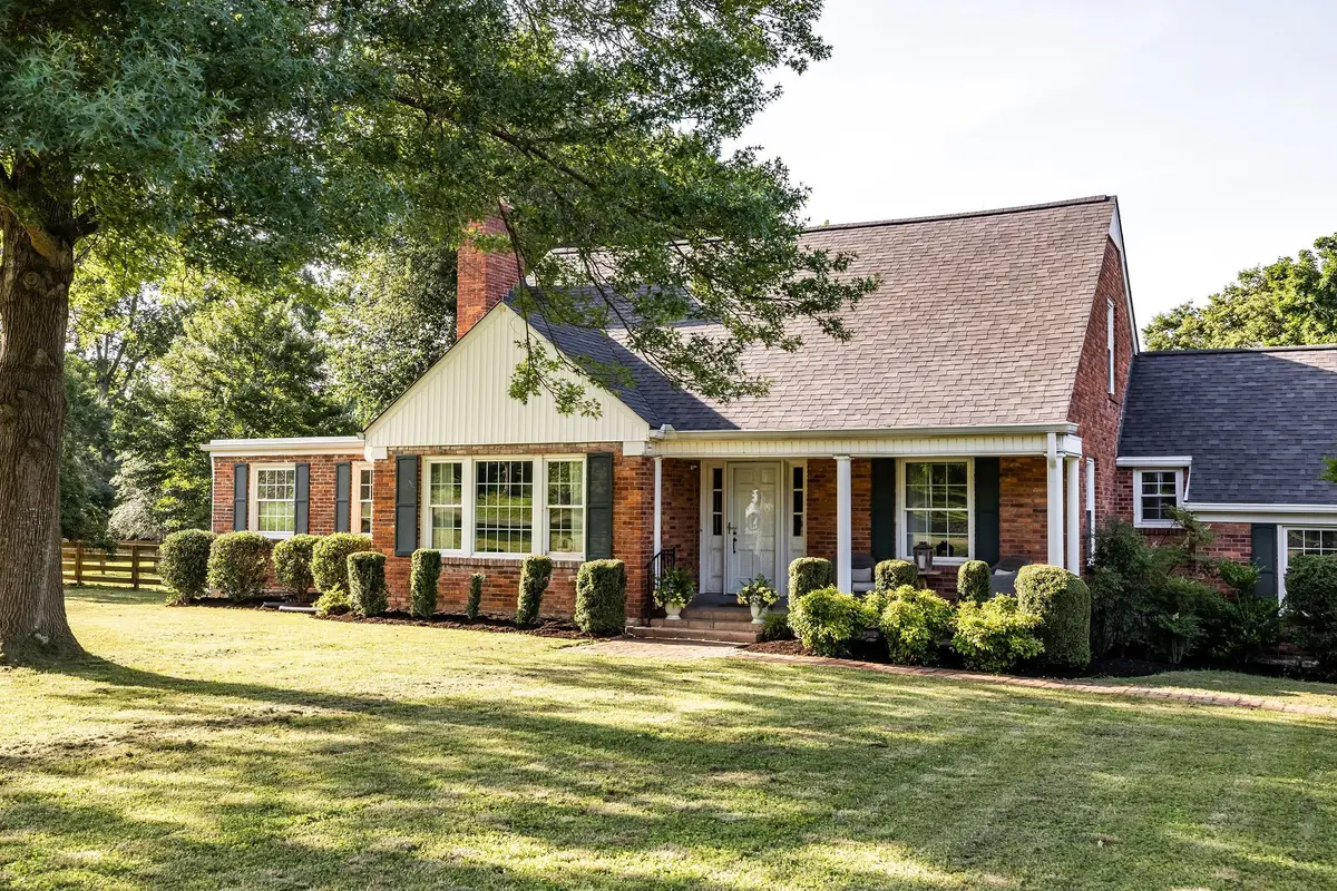 1319 Kenwood Dr, Nashville, TN 37216 - #1