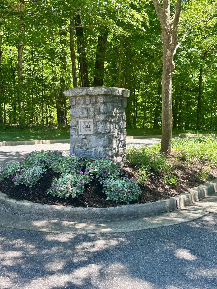 1011 Champion Hills Dr, Kingston Springs, TN 37082 - #3