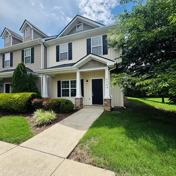 2369 New Holland Cir, Murfreesboro, TN 37128