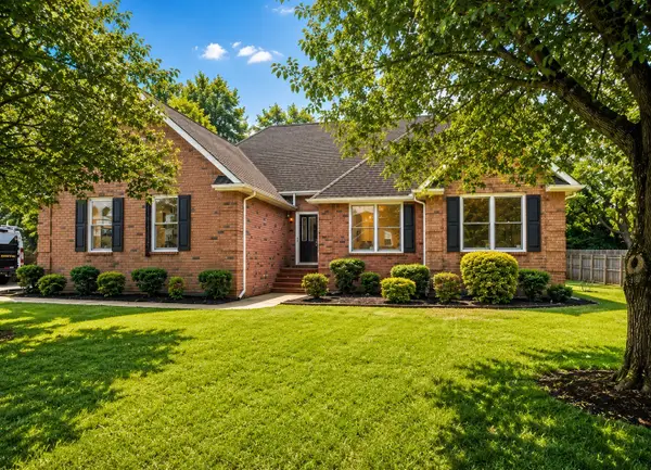 2136 Liberty Drive, Murfreesboro, TN 37127