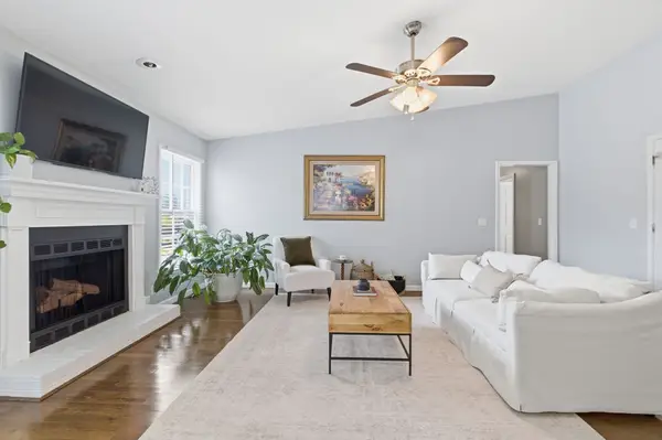 5424 Village Way, Nashville, TN 37211