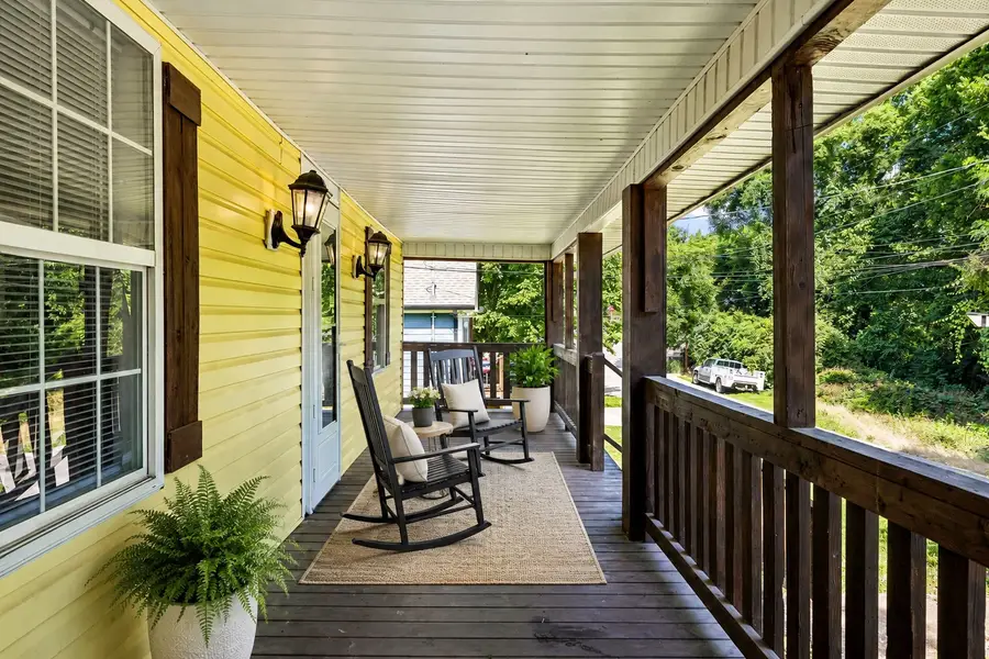 517 W 5th St, Columbia, TN 38401 - #2