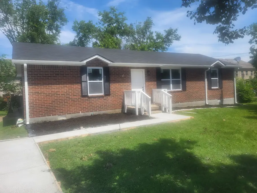115 Walnut Crest Dr, Gallatin, TN 37066 - #2