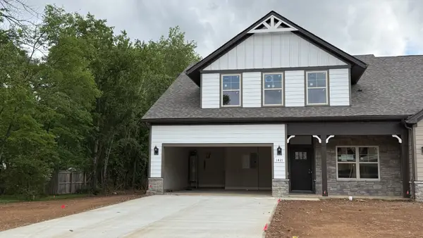 1420 Suzanne Drive, Murfreesboro, TN 37128
