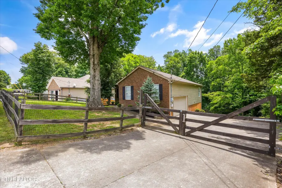 2314 Piney Grove Church Rd, Knoxville, TN 37909 - #2