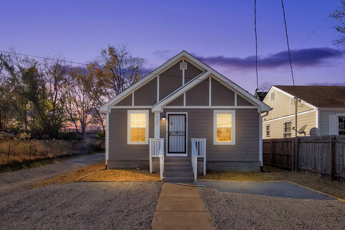 2107 18th Ave North N, Nashville, TN 37208 - #1