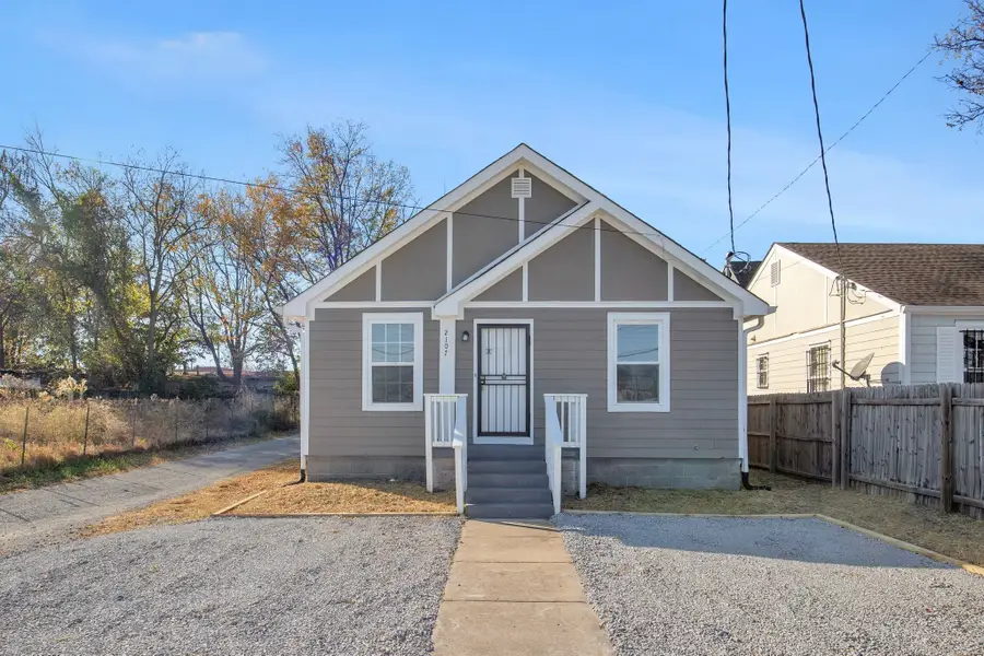 2107 18th Ave North N, Nashville, TN 37208 - #2