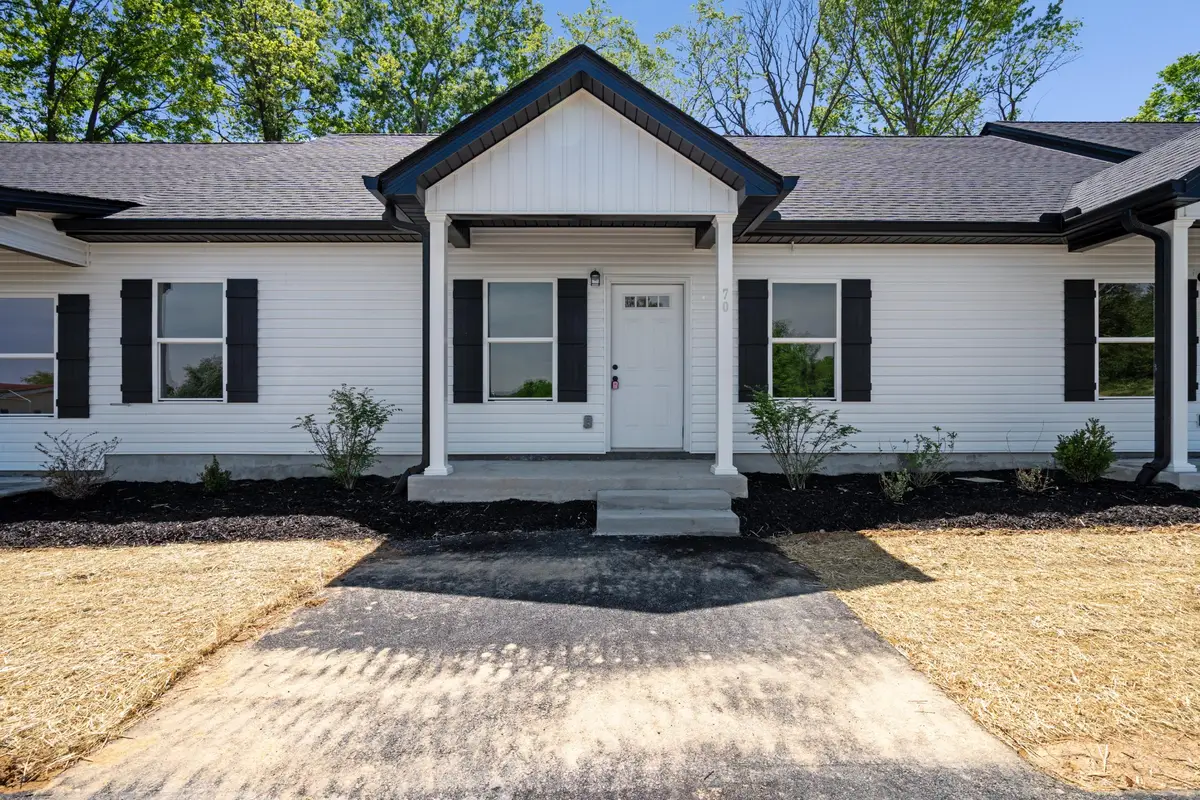 90 Stone Gate Lane, Hartsville, TN 37074 - #1