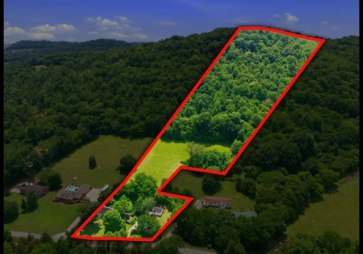 17 Dog Branch Rd S, Pleasant Shade, TN 37145 - #1