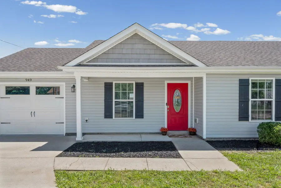 949 Hugh Hunter Rd, Oak Grove, KY 42262 - #3