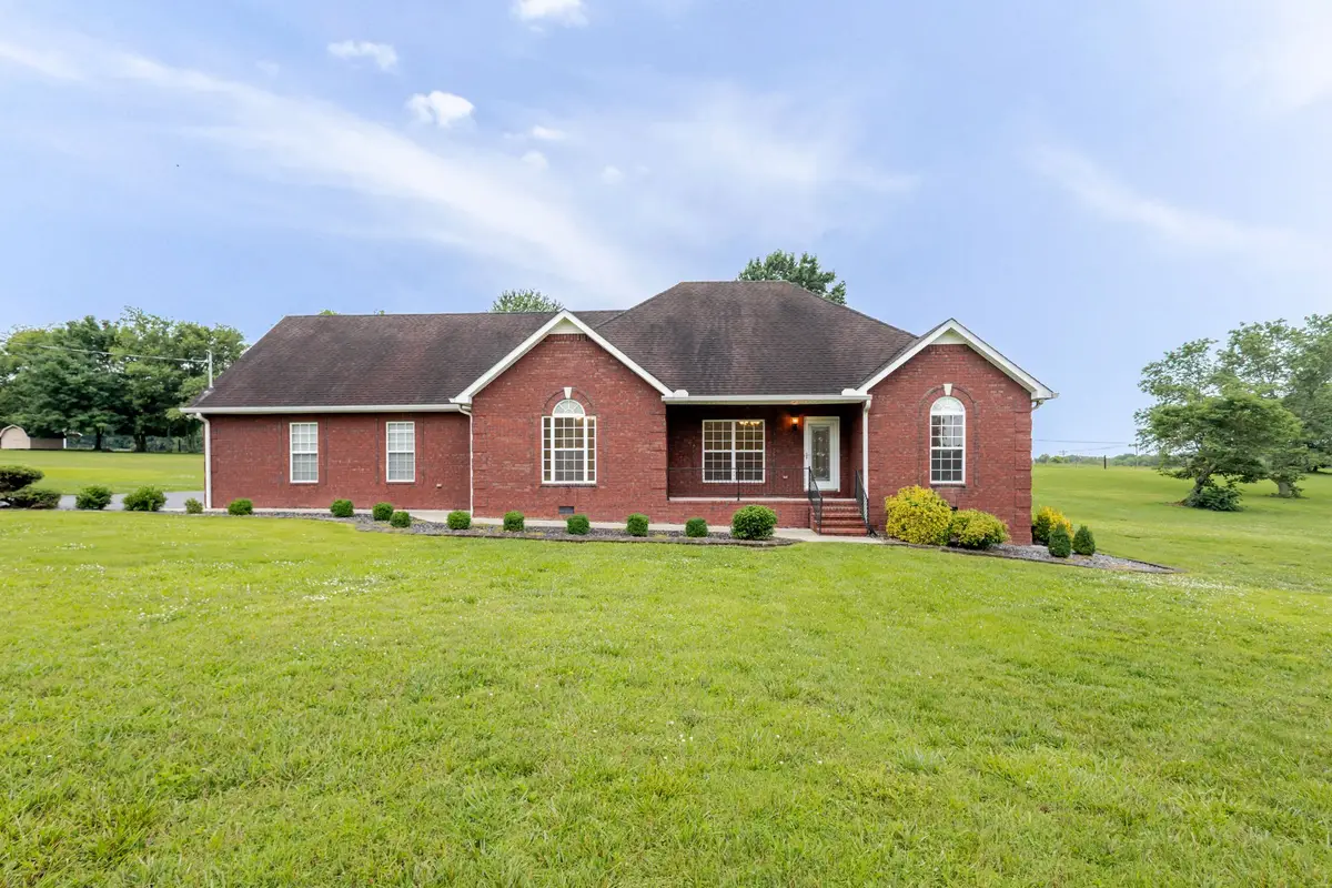 104 Redbud Dr, Shelbyville, TN 37160 - #1