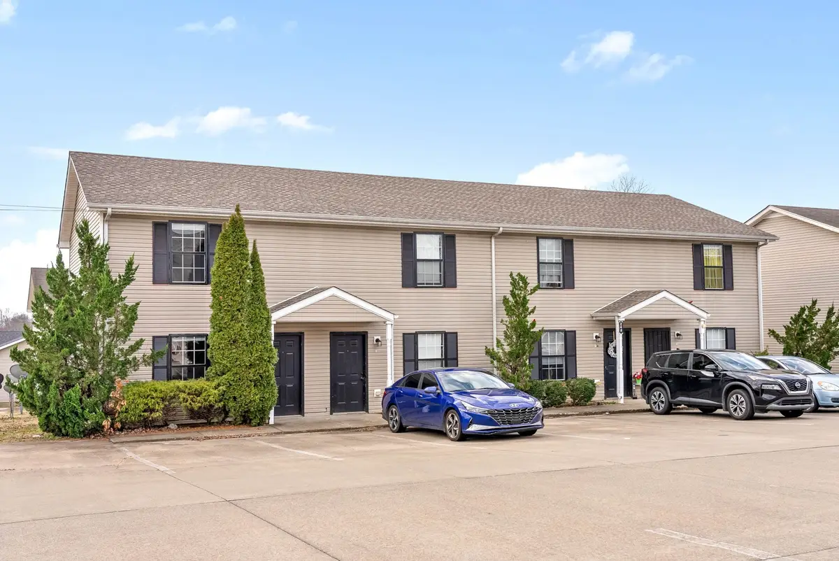 248 Executive Ave, Clarksville, TN 37042 - #1
