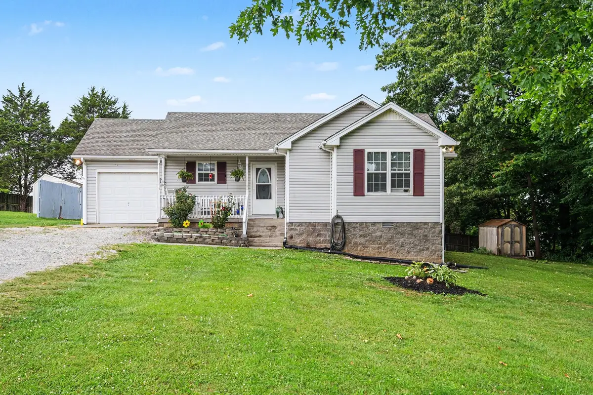 105 Brookside Pt, Springfield, TN 37172 - #1