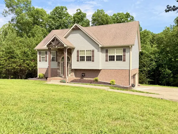 5005 Marion Rd, Cunningham, TN 37052