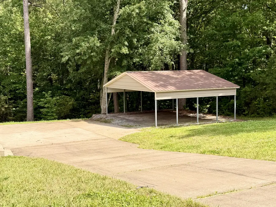 5005 Marion Rd, Cunningham, TN 37052 - #2