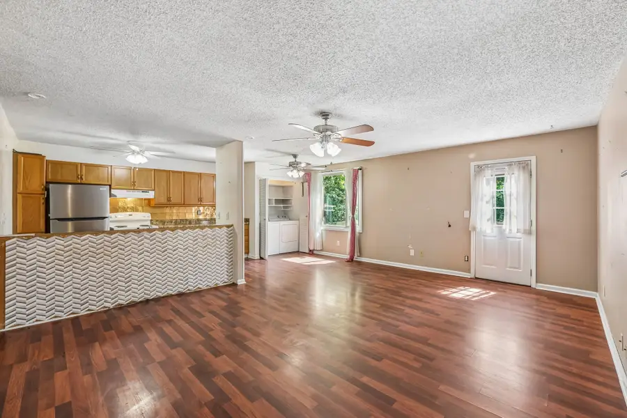 1032 Cheyenne Blvd, Madison, TN 37115 - #3