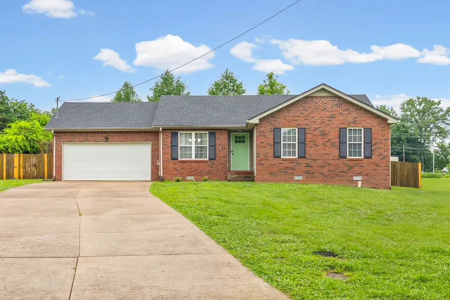 2612 Marymont Dr, Clarksville, TN 37042 - #2