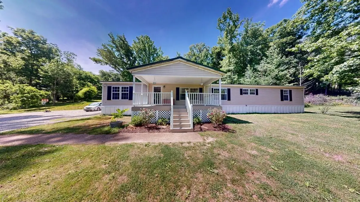 4805 Love Branch Rd, Hampshire, TN 38461 - #1