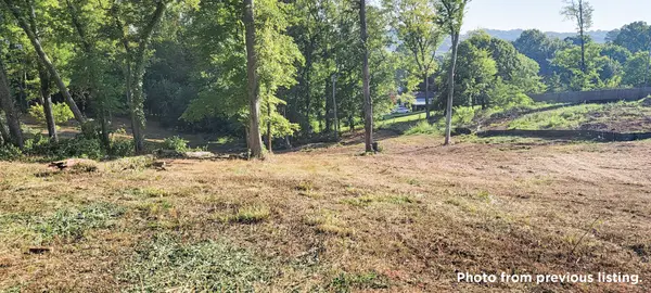 17 Alpine Dr, Columbia, TN 38401
