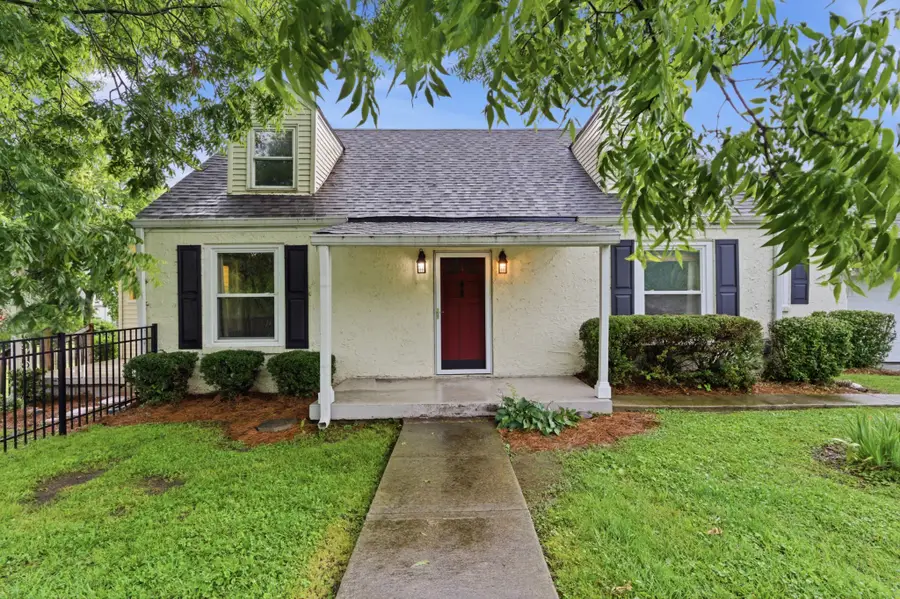 715 Park Cir, Nashville, TN 37205 - #3