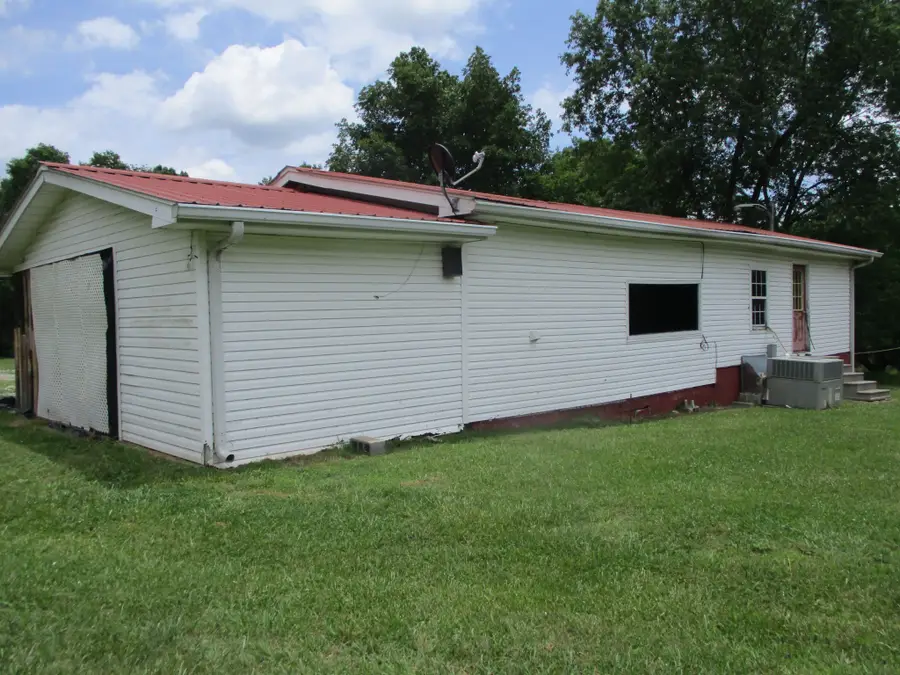 610 E Denny Rd, Lebanon, TN 37090 - #2