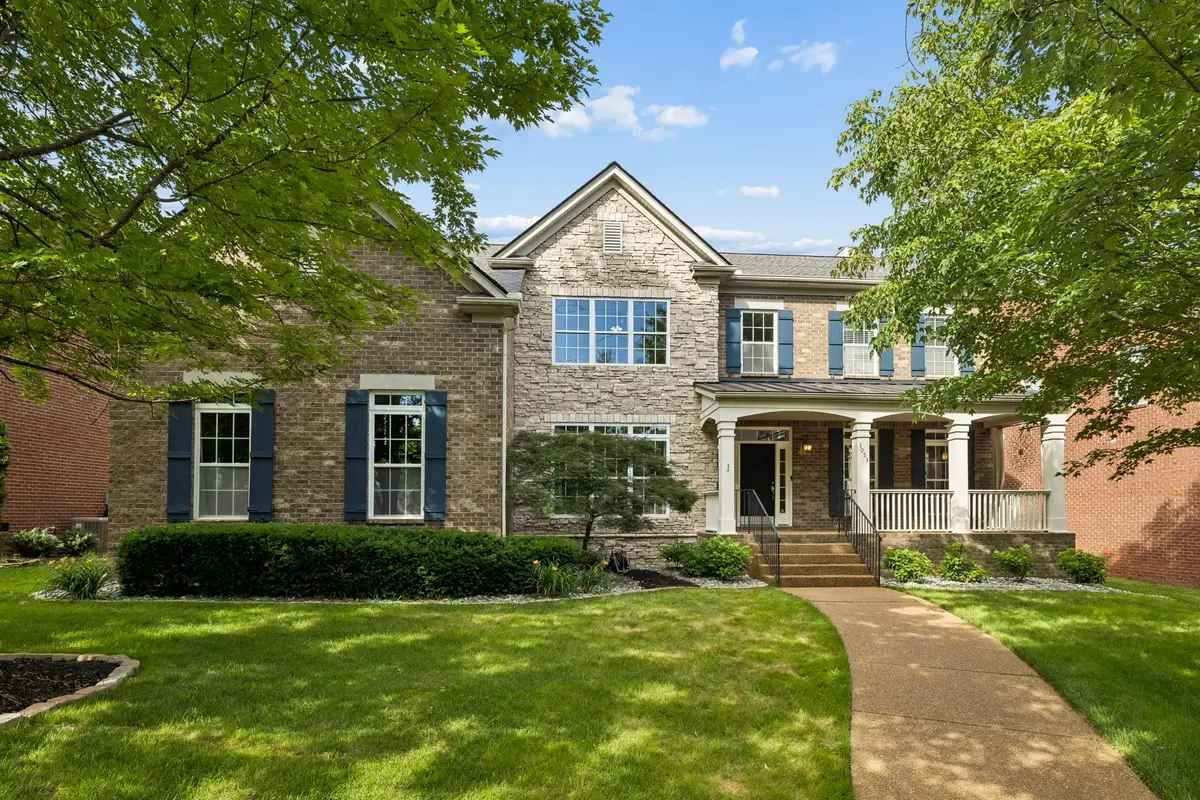 3053 Oxford Glen Dr, Franklin, TN 37067 - #1