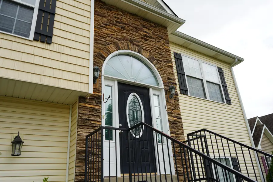 3625 Fox Den Ln, Clarksville, TN 37040 - #3