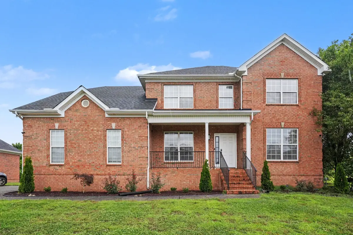 102 Clairmonte Ln, Hendersonville, TN 37075 - #1