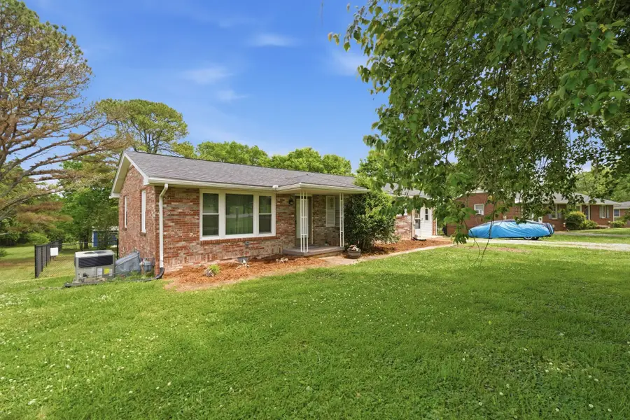 1313 Raby Ave, Shelbyville, TN 37160 - #3