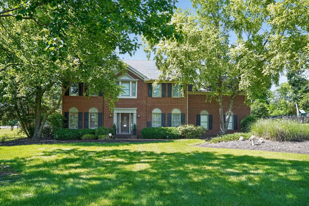 6418 Waterford Dr, Brentwood, TN 37027 - #1