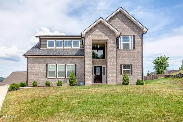 516 Tuxford Ln, Knoxville, TN 37912