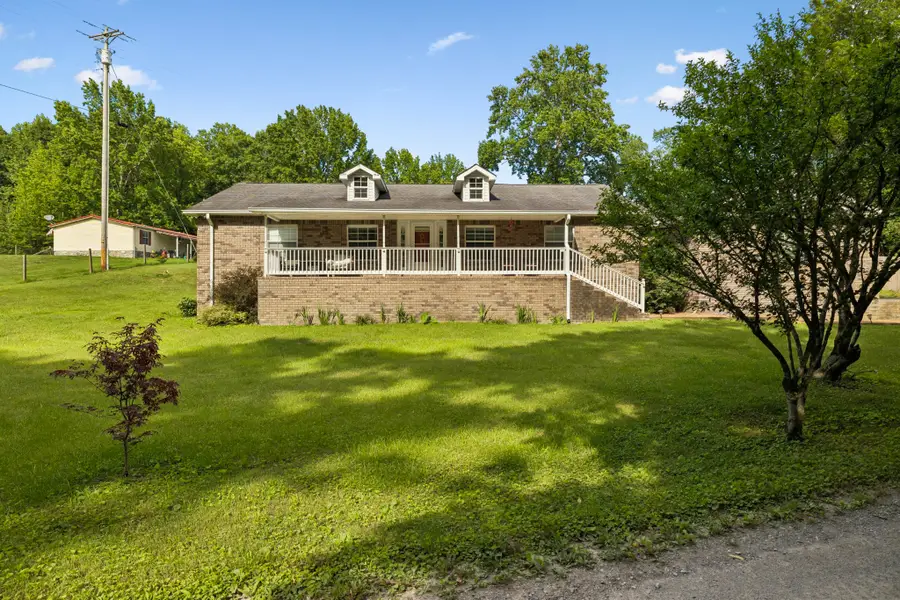 698 Tooley Branch Rd, Westmoreland, TN 37186 - #2
