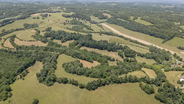 499 Mount Herman Rd, Shelbyville, TN 37160