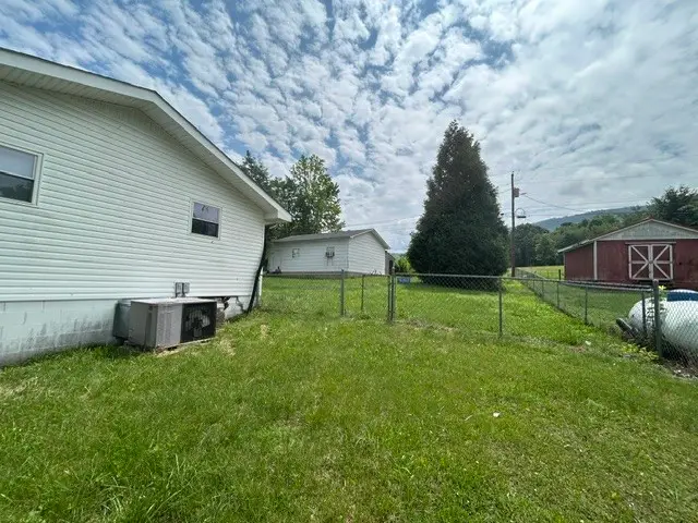 257 Overlook Dr, Whitwell, TN 37397 - #3