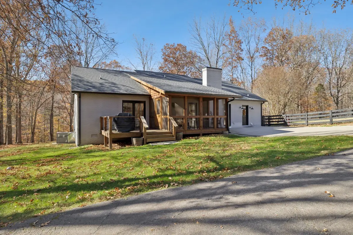 7340 Bradford Rd, Primm Springs, TN 38476 - #1
