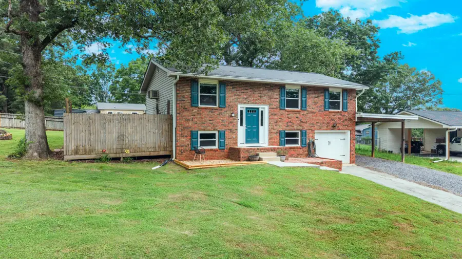 6035 Porter Drive, Harrison, TN 37341 - #2